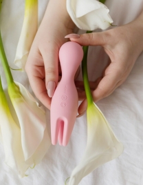 Вибратор Svakom Nymph